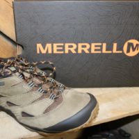merrell-men-hikng (1)